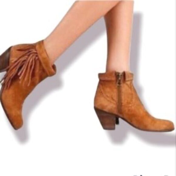 Sam Edelman Shoes - Sam Edelman Louie Distressed Tan Leather Fringe Trim Ankle Bootie Sz 7.5